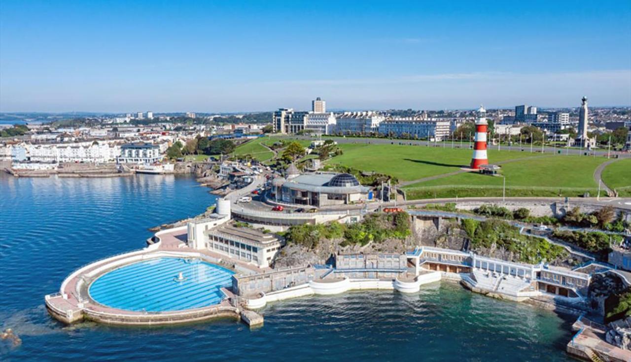 Luxury 1 Bedroom Duplex With Free Parking Plymouth Kültér fotó