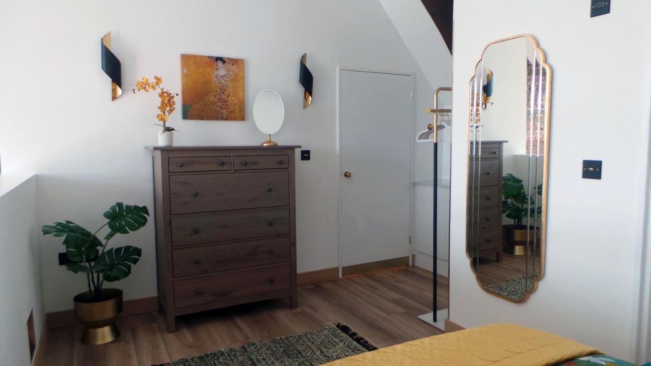 Luxury 1 Bedroom Duplex With Free Parking Plymouth Kültér fotó